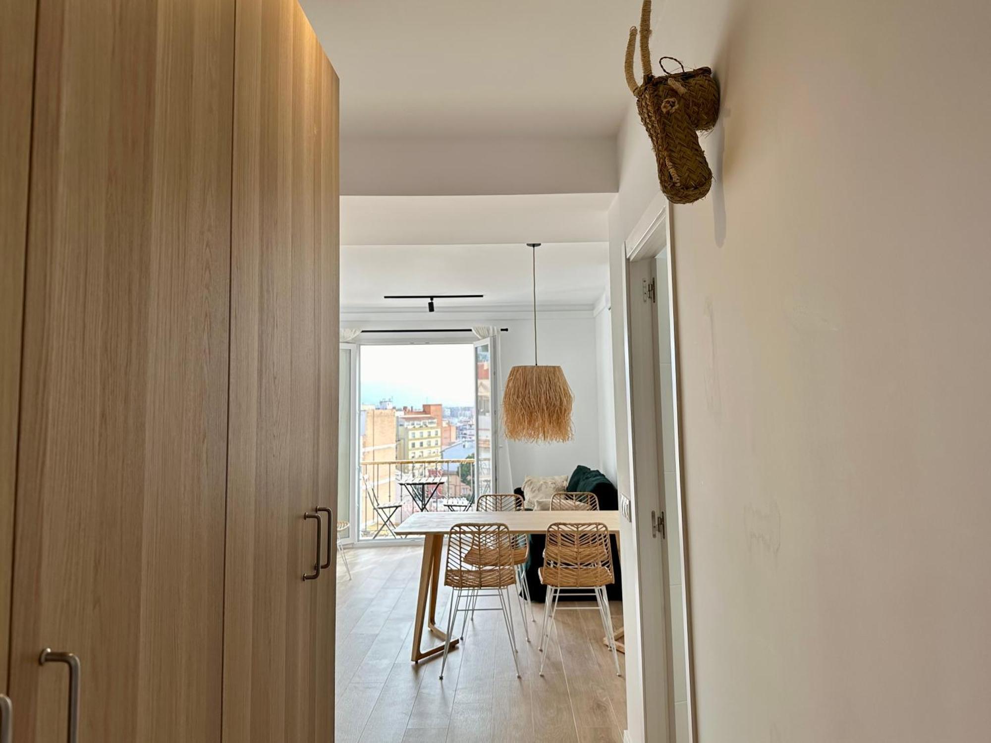 Atico Con Solarium Y Bbq Cerca Del Centro 6 Pax Apartment Malaga Exterior photo