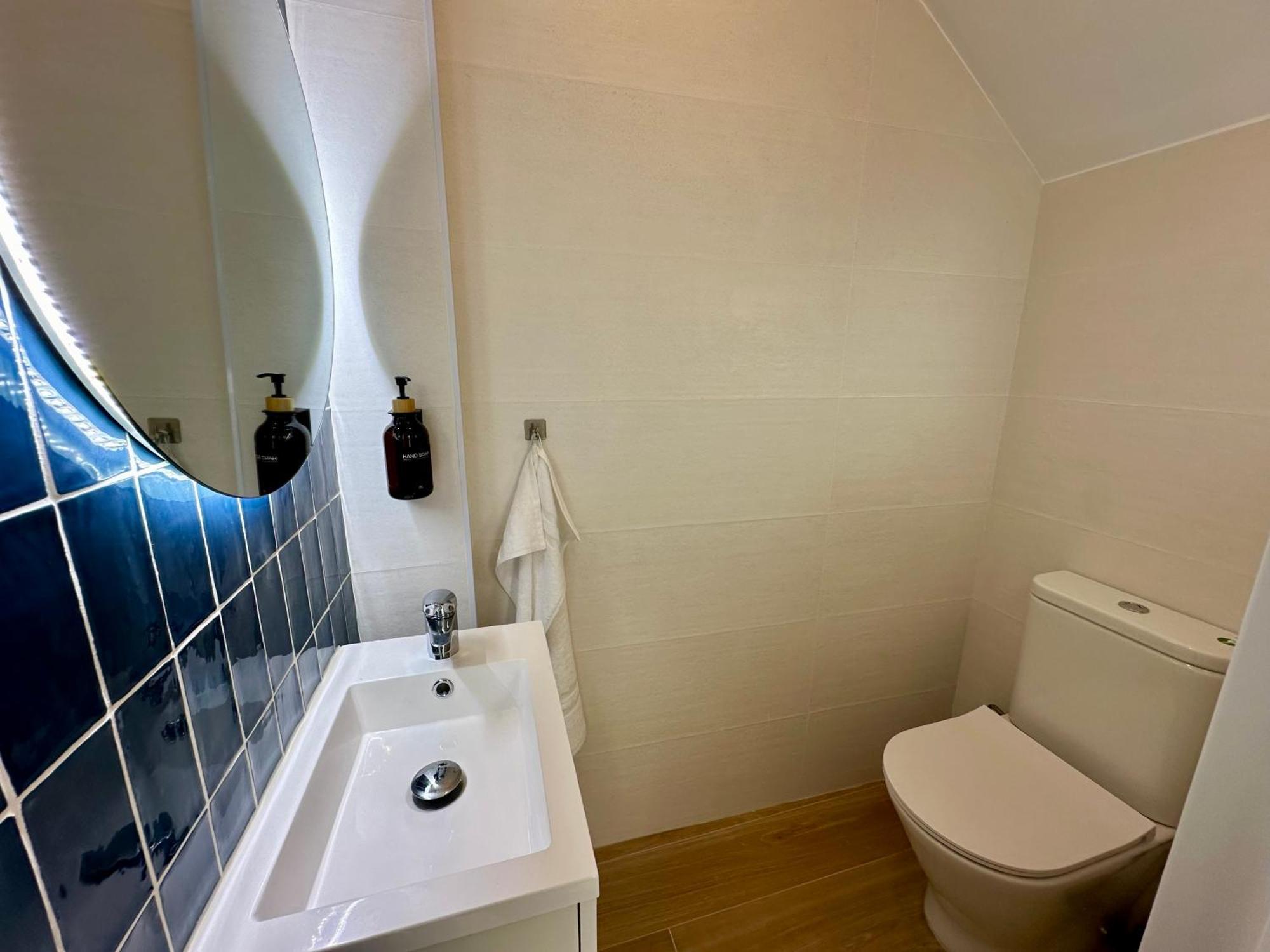 Atico Con Solarium Y Bbq Cerca Del Centro 6 Pax Apartment Malaga Exterior photo
